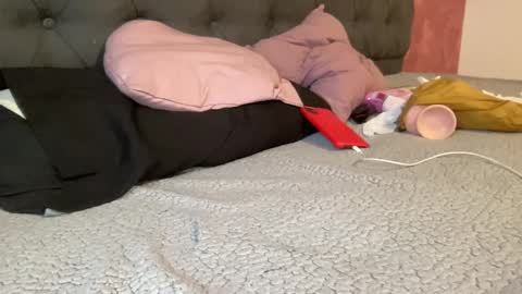 Snapshot of reyna77 chatting on February 2025 04:47:01 PM reyna77 online show from February 2025 04:47:01 PM