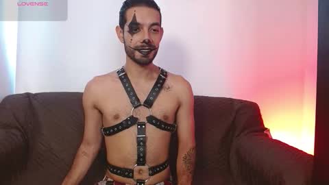 Snapshot of reypablo1 chatting on October 2025 09:27:01 PM REY PABLO Independent online show from October 2025 09:27:01 PM