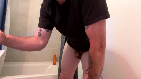 Snapshot of rgbtx86 chatting on November 2025 09:09:02 AM Ryan Gold online show from November 2025 09:09:02 AM