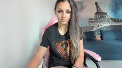rheaetthan online show from May 2026 10:33:02 AM