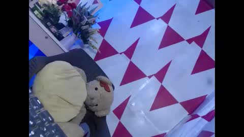 rhiann0 online show from February 2026 01:28:02 PM