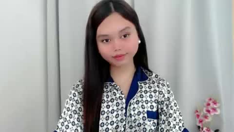 rhianne_fuckdoll online show from November 2025 03:04:01 AM