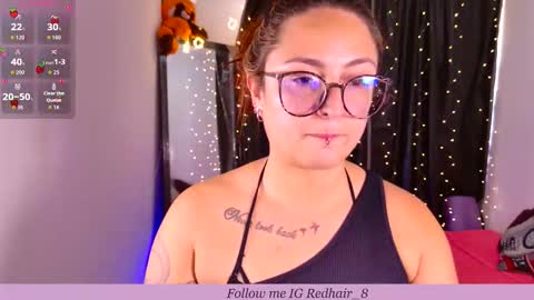 Snapshot of rhosynn chatting on October 2025 08:27:02 PM Rosie online show from October 2025 08:27:02 PM