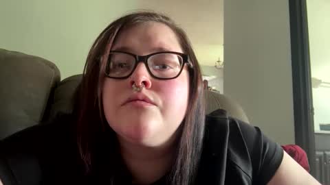 Snapshot of riah_babbie chatting on May 2026 01:29:02 PM riah_babbie online show from May 2026 01:29:02 PM
