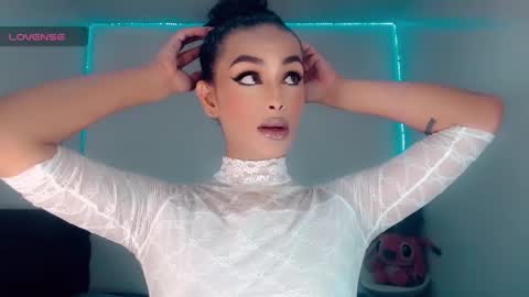 Rianna Garcia online show from November 2025 03:38:02 AM