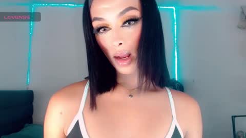 Rianna Garcia online show from November 2025 06:03:02 AM