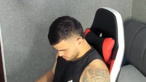 ricardogonzalez666 online show from January 2025 11:19:02 PM