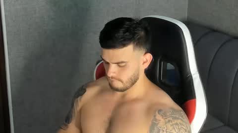 ricardogonzalez666 online show from March 2025 10:27:02 PM