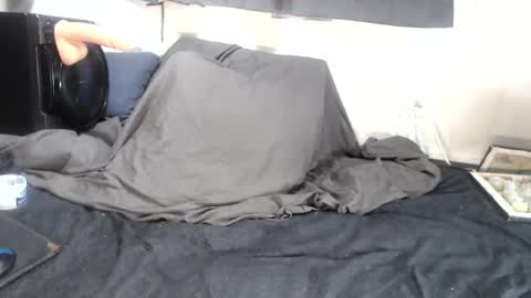 Snapshot of ricardovilla017 chatting on March 2025 11:26:01 PM ricardovilla017 online show from March 2025 11:26:01 PM