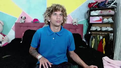 Snapshot of rich_de_la_rosa chatting on January 2025 04:15:01 AM rich and kitty online show from January 2025 04:15:01 AM