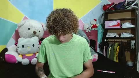 Snapshot of rich_de_la_rosa chatting on January 2025 06:56:01 PM rich and kitty online show from January 2025 06:56:01 PM