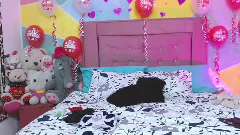 Snapshot of rich_de_la_rosa chatting on February 2025 04:25:01 AM rich and kitty online show from February 2025 04:25:01 AM