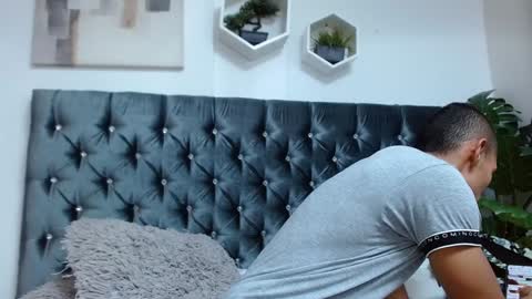 richar_voller online show from February 2025 02:24:01 PM