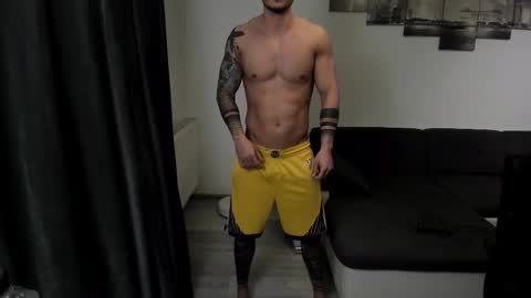 RichardDarell online show from November 2025 05:07:01 AM