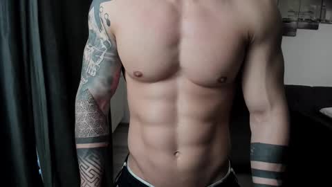 Snapshot of richarddarell chatting on February 2026 06:22:01 AM RichardDarell online show from February 2026 06:22:01 AM