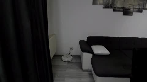 Snapshot of richarddarell chatting on February 2026 07:26:01 AM RichardDarell online show from February 2026 07:26:01 AM