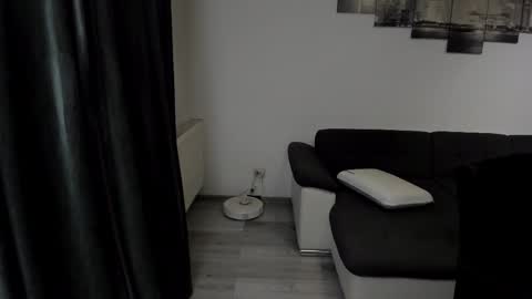 Snapshot of richarddarell chatting on February 2026 06:43:02 AM RichardDarell online show from February 2026 06:43:02 AM