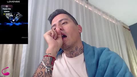 Snapshot of richi_grubby chatting on January 2025 08:50:01 PM David online show from January 2025 08:50:01 PM