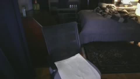 Snapshot of richie_and_rich chatting on November 2025 10:37:01 AM richie_and_rich online show from November 2025 10:37:01 AM