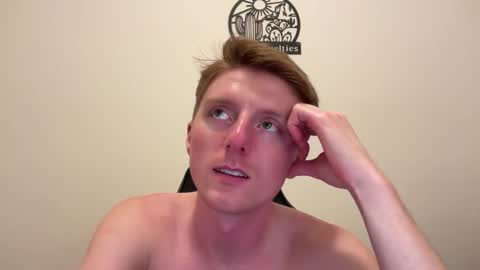 Snapshot of richiewest chatting on November 2025 02:09:01 AM Richie online show from November 2025 02:09:01 AM