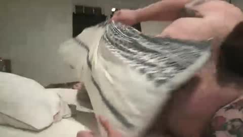 Snapshot of richsteve992415 chatting on November 2025 03:49:01 AM RichhSteve online show from November 2025 03:49:01 AM