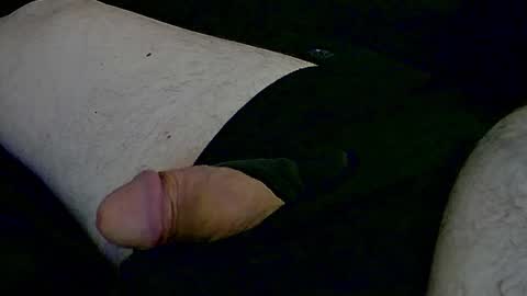 Snapshot of rick18211 chatting on February 2025 08:14:02 PM rick18211 online show from February 2025 08:14:02 PM