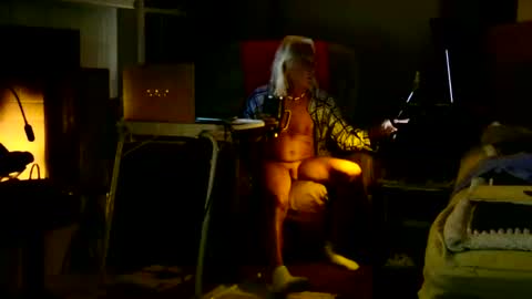 Snapshot of ricks4fun chatting on June 2026 02:03:01 AM PINK HOLE TWINK online show from June 2026 02:03:01 AM