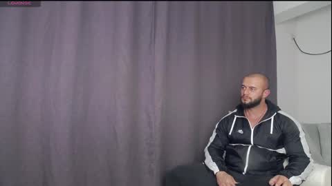 rickymiami1 online show from November 2025 05:12:02 PM