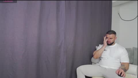 rickymiami1 online show from February 2026 07:35:01 PM