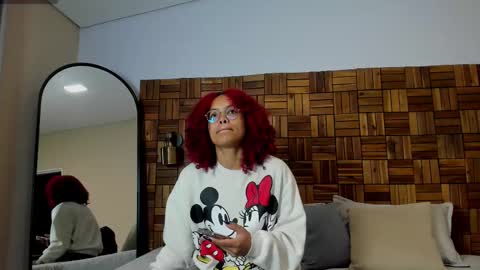 Sara online show from December 2025 09:59:01 AM