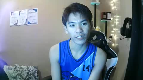 Snapshot of riiichie12 chatting on February 2026 03:43:01 PM riiichie12 online show from February 2026 03:43:01 PM