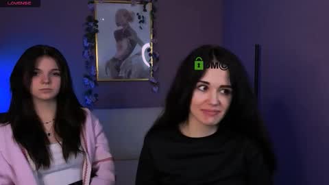 Meow online show from December 2025 09:33:01 PM