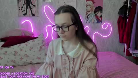 Snapshot of rileynymph chatting on May 2026 03:24:02 AM My name is Riley Like my broadcast pls 3 online show from May 2026 03:24:02 AM