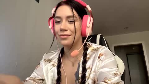 Snapshot of rimaobenshain chatting on September 2025 06:38:01 AM Emily online show from September 2025 06:38:01 AM