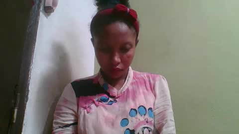 Snapshot of rinah654271 chatting on May 2026 02:39:01 AM rinah654271 online show from May 2026 02:39:01 AM
