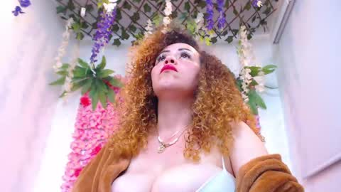 Risitos De Oro online show from May 2026 11:23:04 PM