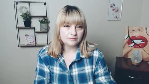 Snapshot of rita_sunshine chatting on October 2025 06:11:02 AM rita_sunshine online show from October 2025 06:11:02 AM