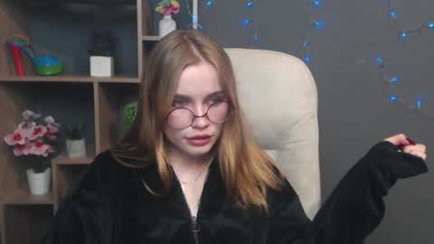 ritakiskis online show from November 2025 08:30:02 PM