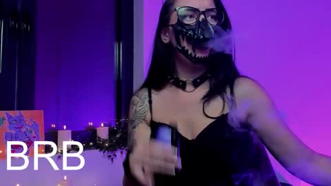 Miss Rita online show from November 2025 11:53:02 AM