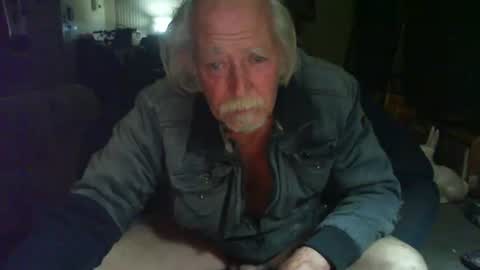 Snapshot of riverratggg chatting on November 2025 09:19:02 PM riveratggg online show from November 2025 09:19:02 PM