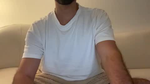 rlggggn42 online show from November 2025 05:51:02 PM