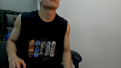 Roan Birkin online show from November 2025 07:15:01 PM