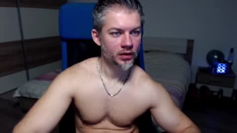 robbyshawz online show from February 2025 09:08:02 AM