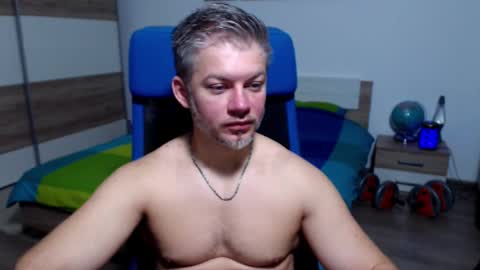 robbyshawz online show from October 2025 04:01:02 AM