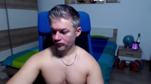 robbyshawz online show from October 2025 06:25:02 AM