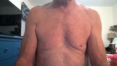 robert online show from November 2025 10:43:01 PM