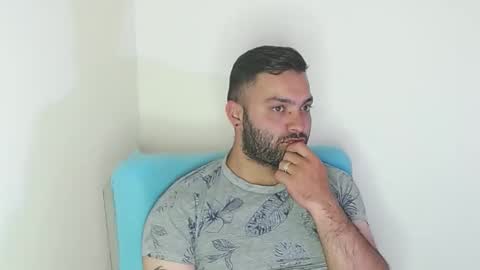 Stiven - online show from November 2025 04:12:01 AM