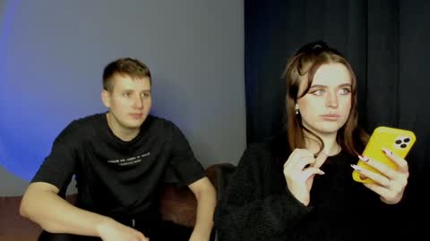 Lisa and Robert  i am online all days 900 am GMT3   online show from December 2024 01:59:02 PM