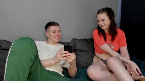 Lisa and Robert  i am online all days 900 am GMT3   online show from February 2025 06:58:02 AM