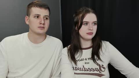 Lisa and Robert  i am online all days 900 am GMT3   online show from February 2025 09:20:02 AM